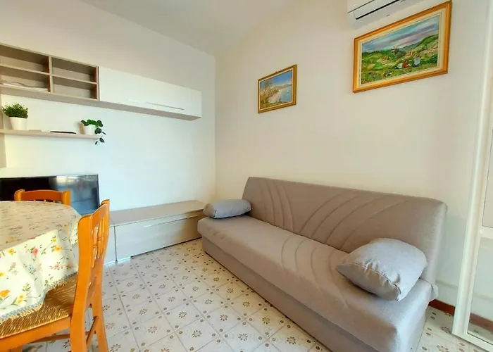 Cortina 2-9 Apartment